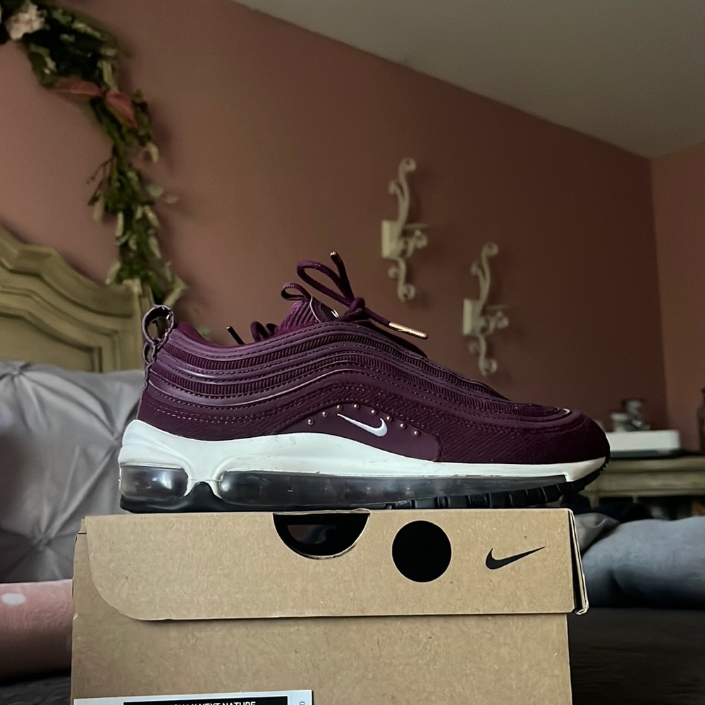 Nike Air Maxes, Size 7.5 W